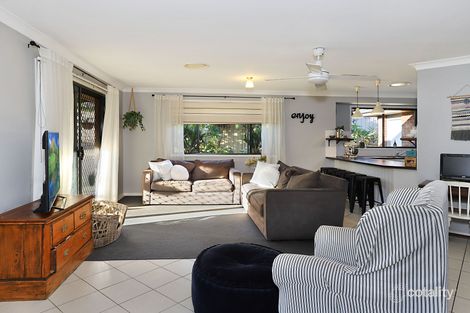 Property photo of 21 Alyce Close Bolwarra Heights NSW 2320