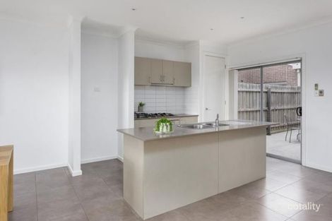 Property photo of 1/17 Toledo Crescent Point Cook VIC 3030
