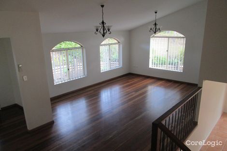 6 Lindsay St, Southside, QLD 4570