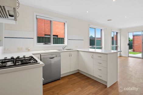 Property photo of 10 Elmstone Lane Lake Gardens VIC 3355
