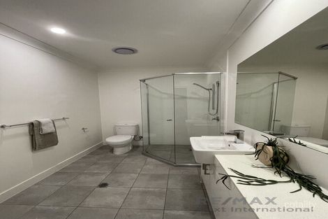 Property photo of 42 Rockingham Street Mount Gravatt QLD 4122