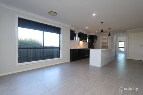 Property photo of 71B Mewburn Drive Goulburn NSW 2580
