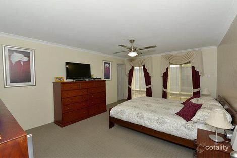 Property photo of 2 Devereux Crescent Aveley WA 6069