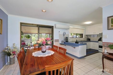 Property photo of 6 Cooper Court Avenell Heights QLD 4670