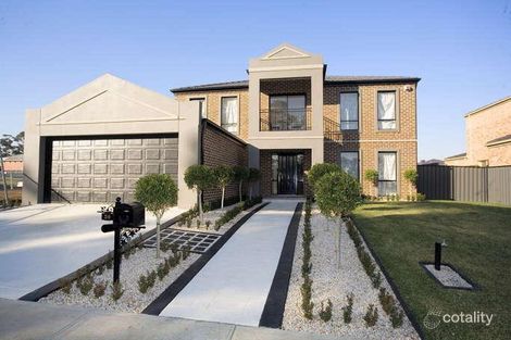 Property photo of 30 Lakewood Boulevard Cairnlea VIC 3023