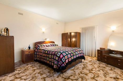 Property photo of 1 Rendell Court Hughesdale VIC 3166