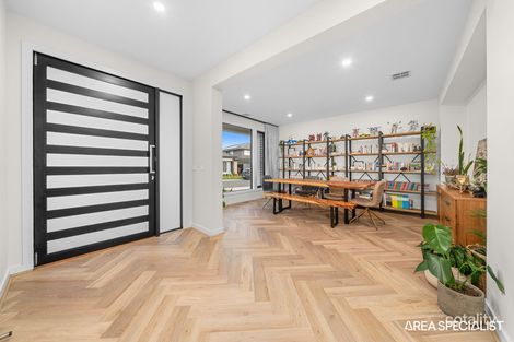 Property photo of 23 Splash Way Lyndhurst VIC 3975