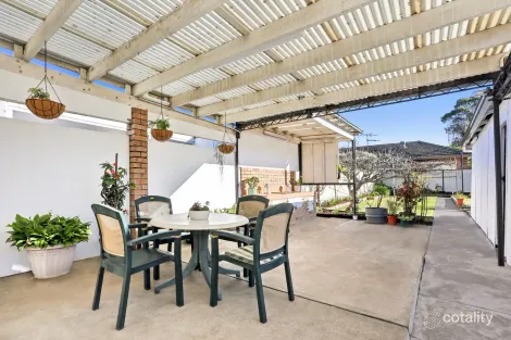 Property photo of 31 Phillip Street Roselands NSW 2196