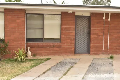 82f Edwards St, Young, NSW 2594