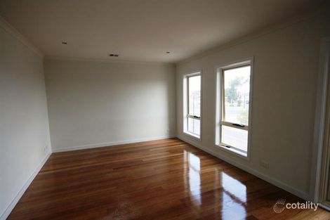 Property photo of 25 Edgerunner Circuit St Albans VIC 3021