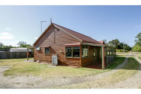 Property photo of 23 Rosstrevor Avenue Briagolong VIC 3860