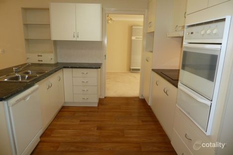 Property photo of 22 Bourkelands Drive Bourkelands NSW 2650