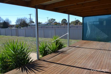 Property photo of 3 Oak Place Inverell NSW 2360