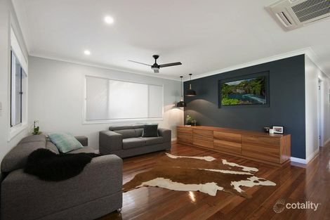 Property photo of 27 Twenty Third Avenue Brighton QLD 4017