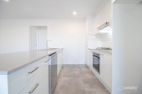 Property photo of 10 Conochie Place Pimpama QLD 4209