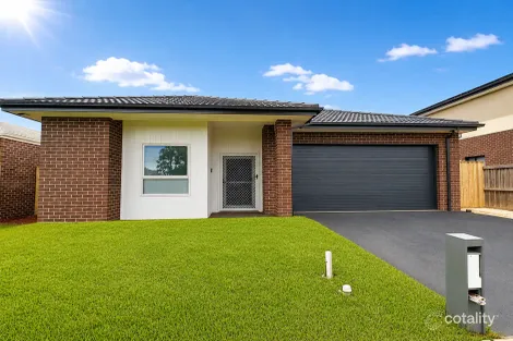 106 Renaissance Dr, Strathtulloh, VIC 3338