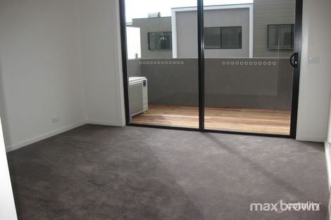 Property photo of 31A Cambridge Road Mooroolbark VIC 3138