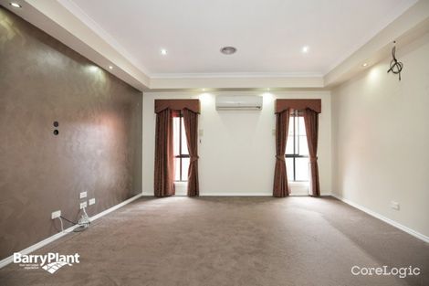 Property photo of 30 Middlesborough Drive Craigieburn VIC 3064