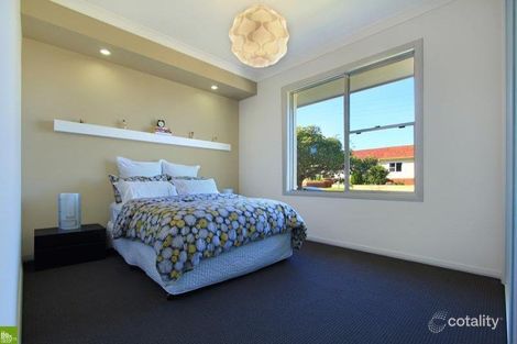 Property photo of 6 Lexburn Avenue West Wollongong NSW 2500