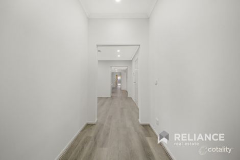 Property photo of 17 Bronhill Vista Point Cook VIC 3030