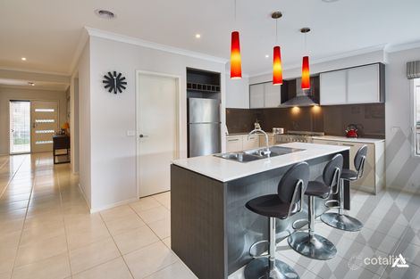 Property photo of 2 Hawkesburn Court Warragul VIC 3820