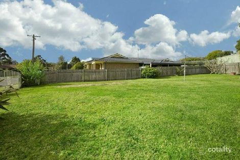 Property photo of 4 Kaylaur Crescent Albion Park Rail NSW 2527