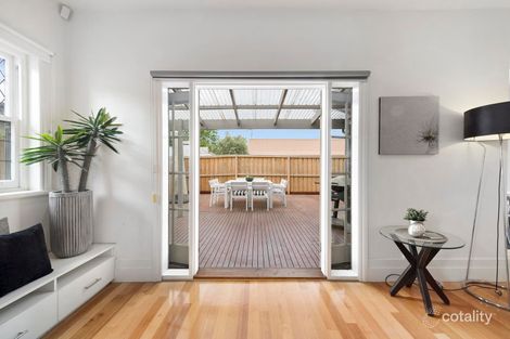 9a Durham St, Newington, VIC 3350