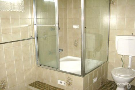 Property photo of 6 Clarence Street Macquarie Fields NSW 2564
