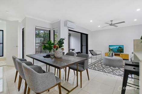 Property photo of 2/38 Birdwood Road Carina Heights QLD 4152