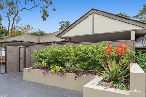 Property photo of 2/123-125 Indooroopilly Road Taringa QLD 4068