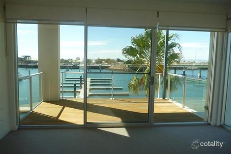 Property photo of 19 Tarni Court New Port SA 5015