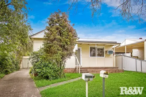 9 Cambridge St, Cambridge Park, NSW 2747