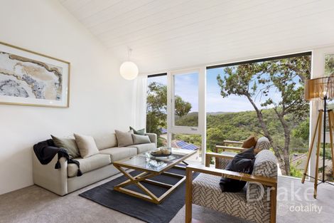 Property photo of 25 Bungoona Avenue Elanora Heights NSW 2101