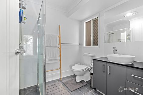 Property photo of 20 William Street Deebing Heights QLD 4306