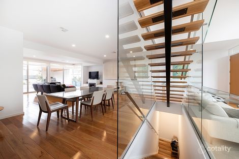 Property photo of 16 Somers Crescent Forrest ACT 2603