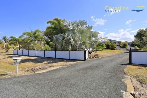 Property photo of 38 Spinnaker Boulevard Innes Park QLD 4670