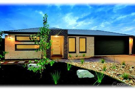 Property photo of 12 Papa Way Officer VIC 3809