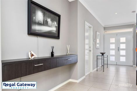 Property photo of 14 Astounding Way Aubin Grove WA 6164