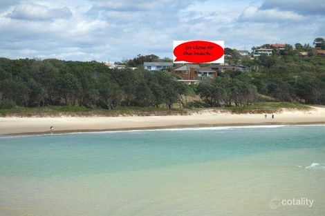 Property photo of 8 Sunrise Close Scotts Head NSW 2447
