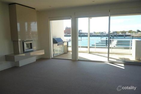 Property photo of 19 Tarni Court New Port SA 5015