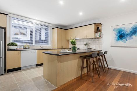 Property photo of 1/10 Fairway Avenue Mount Waverley VIC 3149