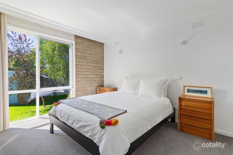 Property photo of 13 Hayden Court Portsea VIC 3944