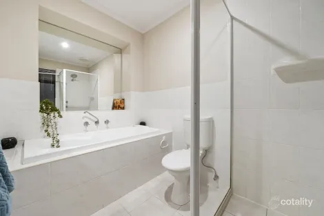 Property photo of 33 Birmingham Drive Craigmore SA 5114