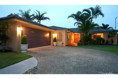 17 Karema Cres, Runaway Bay, QLD 4216