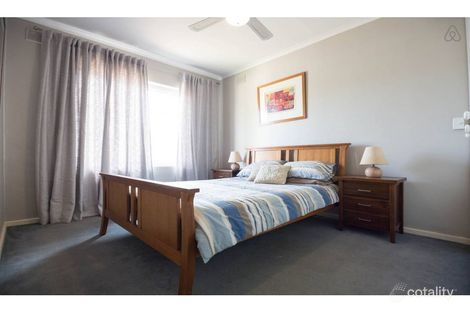 1/7 Stewart Ave, Glenelg North, SA 5045