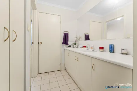 Property photo of 2 Jacaranda Drive Craigmore SA 5114