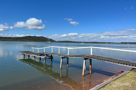 Property photo of 184 Canaipa Point Drive Russell Island QLD 4184