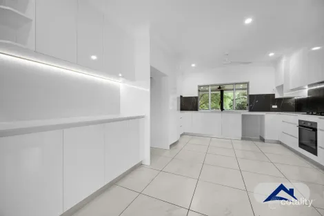 Property photo of 2 Karwin Street Bayview Heights QLD 4868