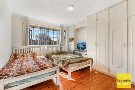 Property photo of 1 Oaklea Place Canley Heights NSW 2166