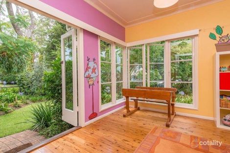 Property photo of 21 Alford Street Mount Lofty QLD 4350